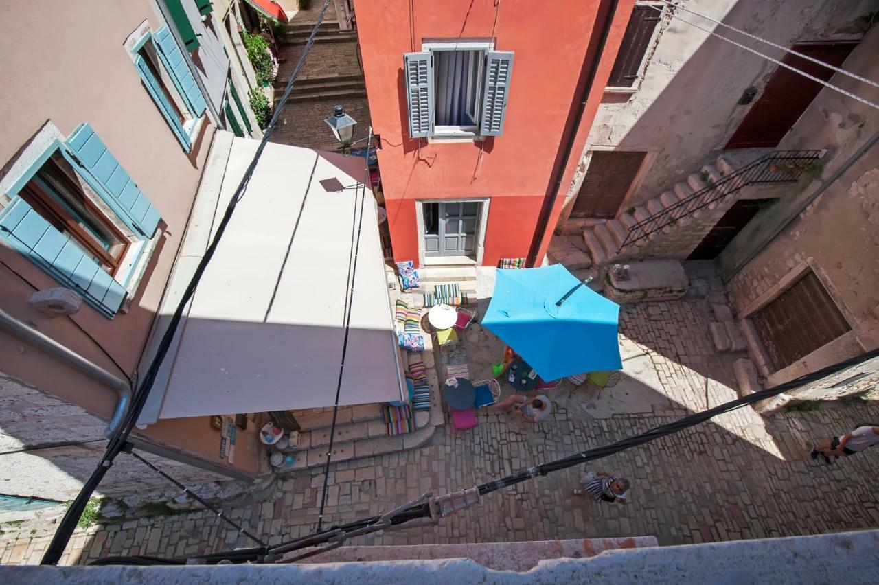 Casa Colloredo Free Parking Rovigno Esterno foto